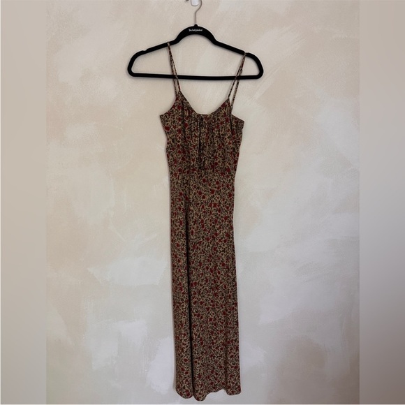 Realisation 100% silk Alba milkmaid style midi dress in Dahlia print size medium - Picture 3 of 5